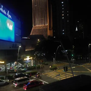 Nonee 旅馆